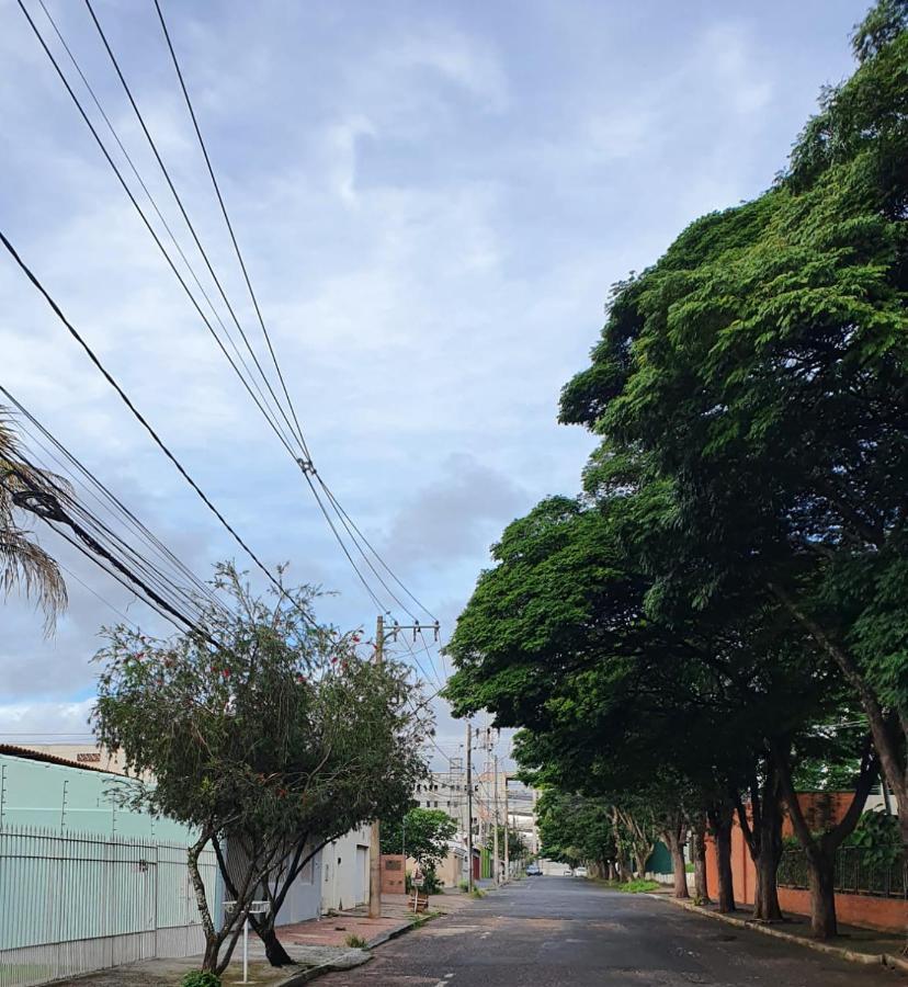 Hostel Umuarama Uberlandia Exterior photo