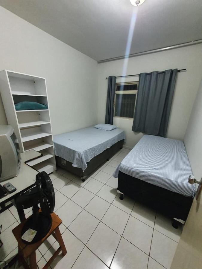 Hostel Umuarama Uberlandia Exterior photo